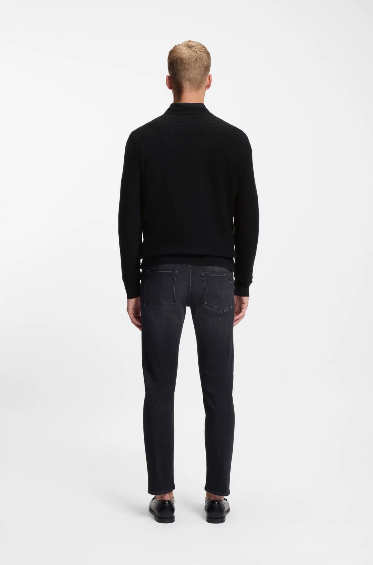 STRUCTURED SWEATER IN COTTON AND CASHMERE WITH LOGO PATCH
