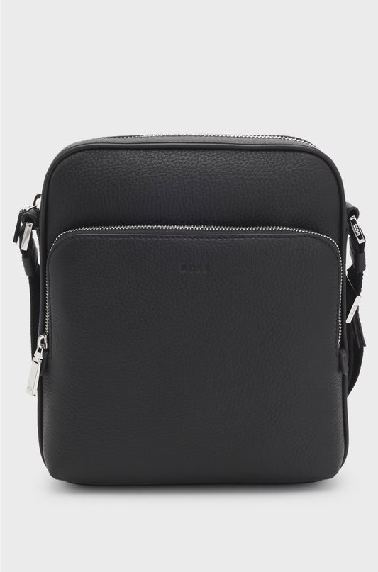 REPORTER BAG IN GRAINED ITALIAN LEATHER WITH EMBOSSED LOGO