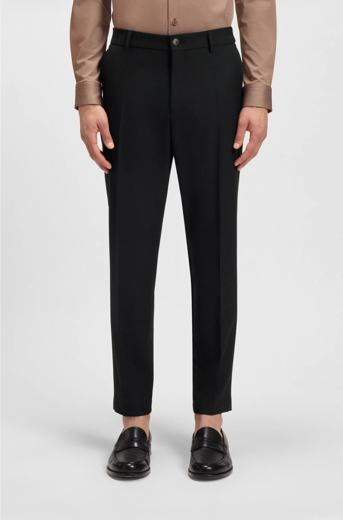 TAPERED-FIT TROUSERS IN MACHINE-WASHABLE STRETCH FABRIC