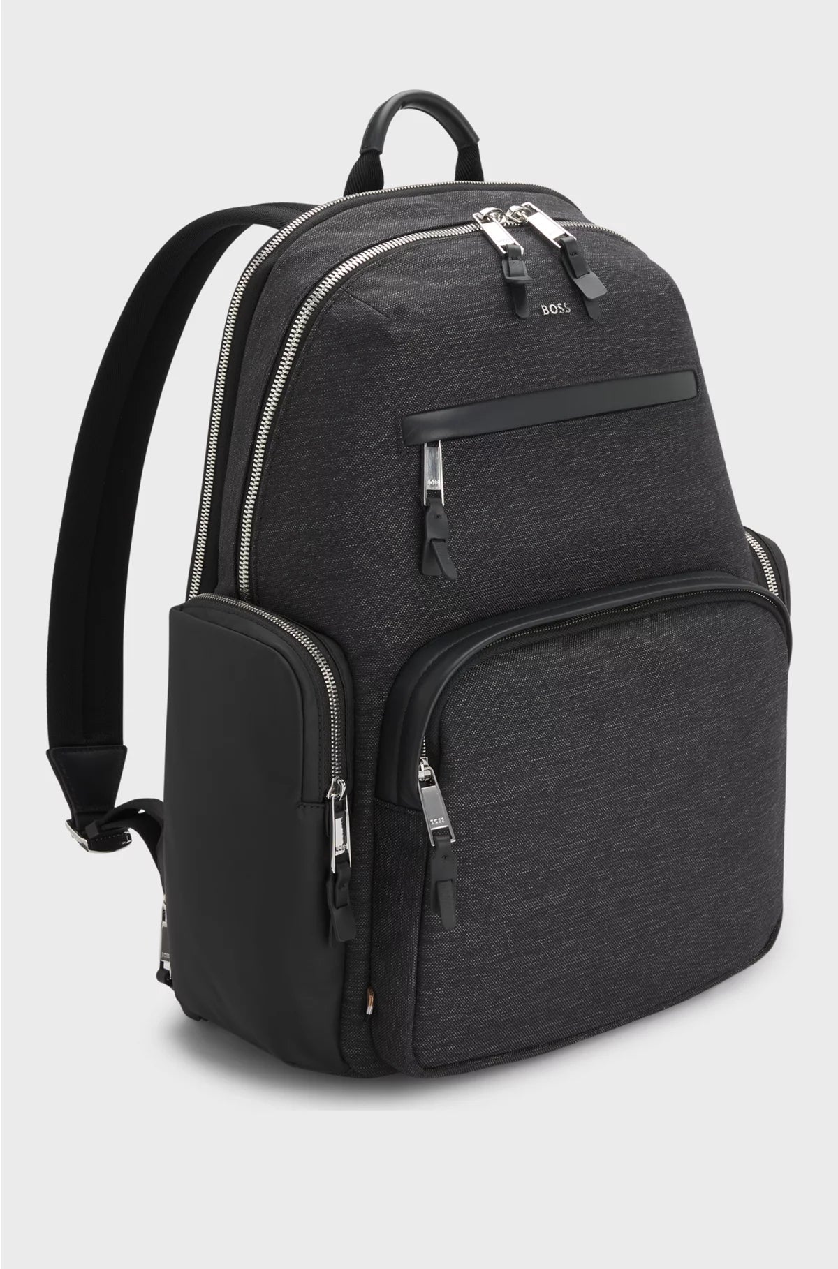 BACKPACK WITH CONTRAST SIDE POCKETS