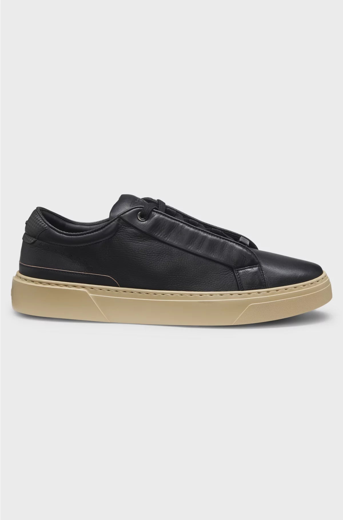 TRAINERS IN GRAINED LEATHER