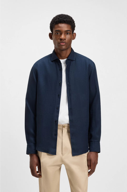 CASUAL-FIT SHIRT IN LINEN WITH SPREAD COLLAR