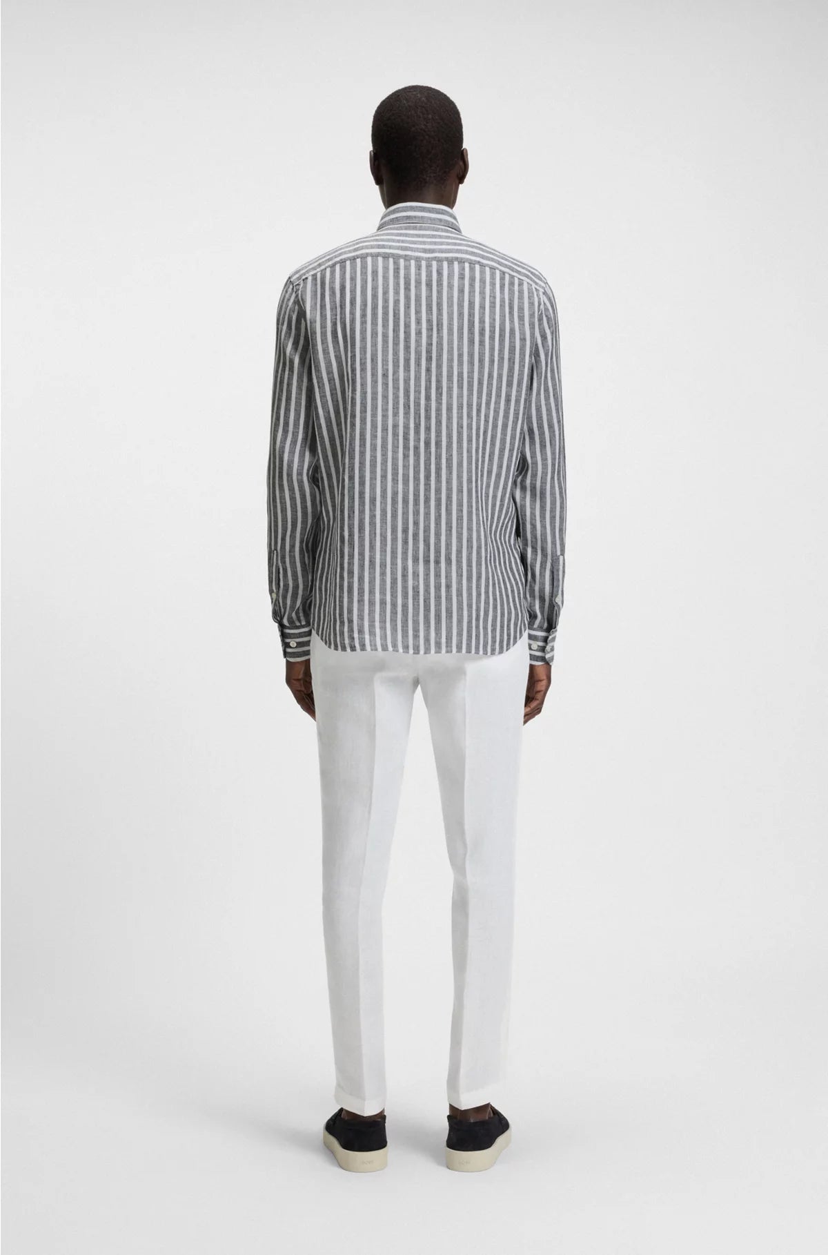 REGULAR-FIT SHIRT IN STRIPED LINEN CHAMBRAY