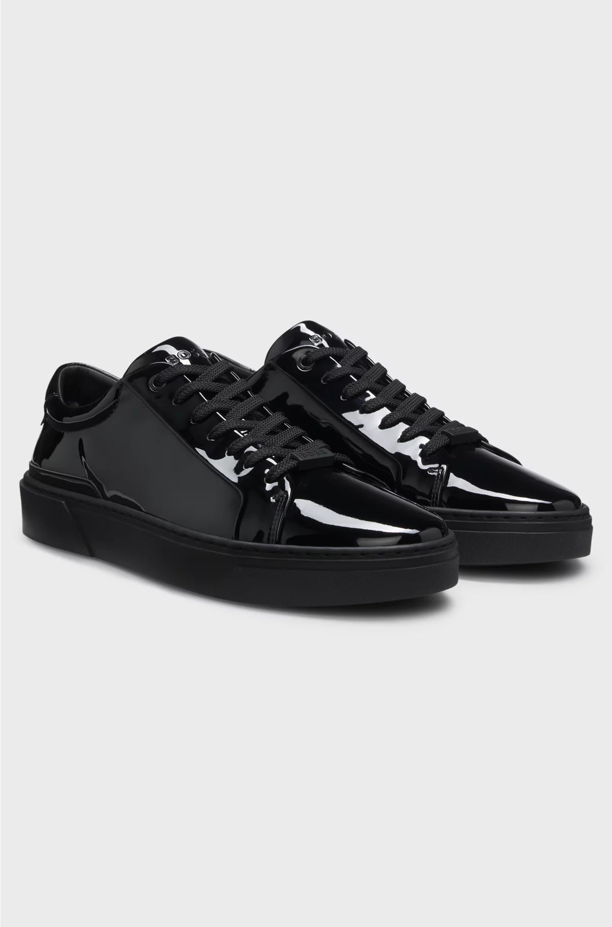GARY TRAINERS WITH PATENT EFFECT