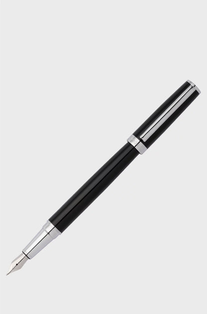 GLOSSY-BLACK LACQUER FOUNTAIN PEN WITH LOGO RING